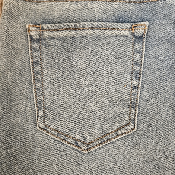 High rise mom jeans - Picture 8 of 8